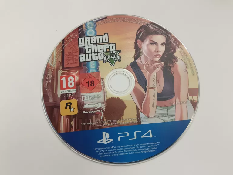 KONSOLA PS4 500GB CUH-2116A + 1PAD + 1 GRA ( GTA V)