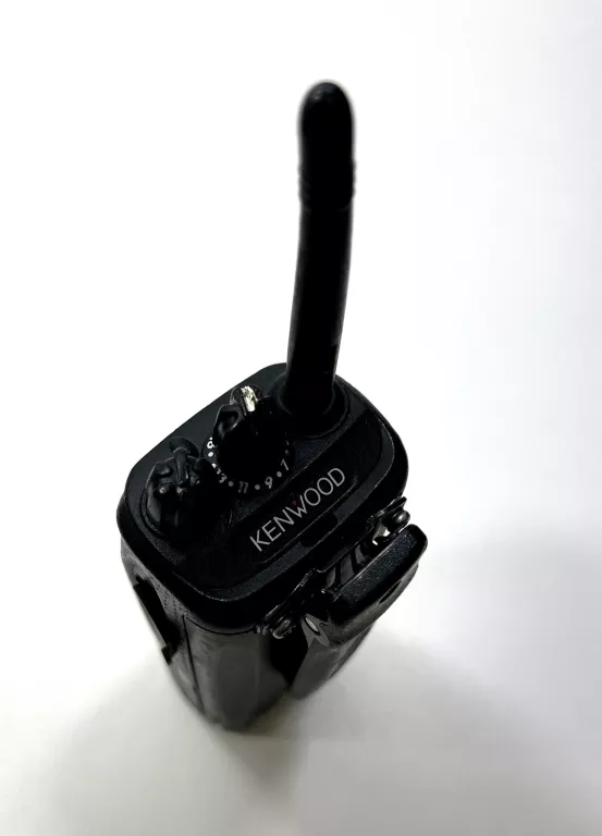 krotkofalowka-kenwood-tk-3401d-komplet-w-etui-model-tk-3401d