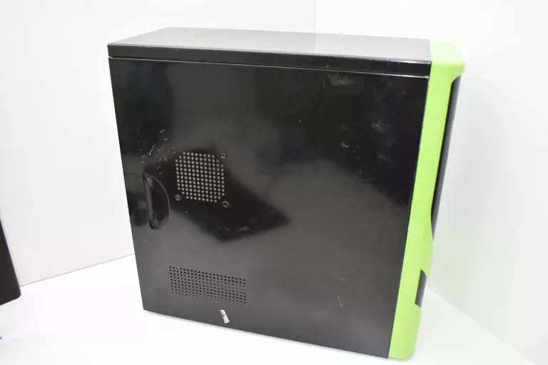 KOMPUTER STACJONARNY + MONITOR