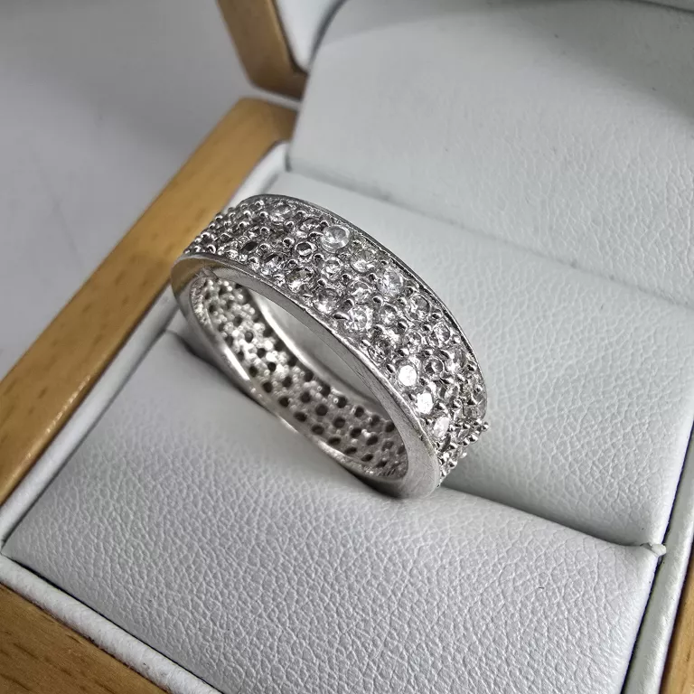 SREBRNY PIERŚCIONEK 6,34G