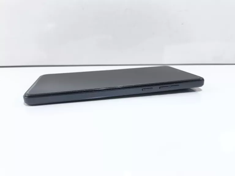 SMARTFON MOTOROLA MOTO G84 5G 8/256GB