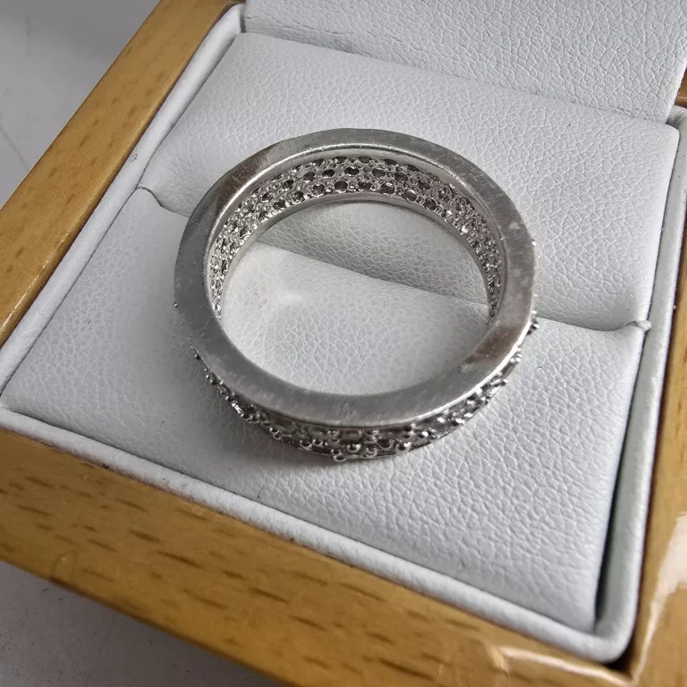 SREBRNY PIERŚCIONEK 6,34G