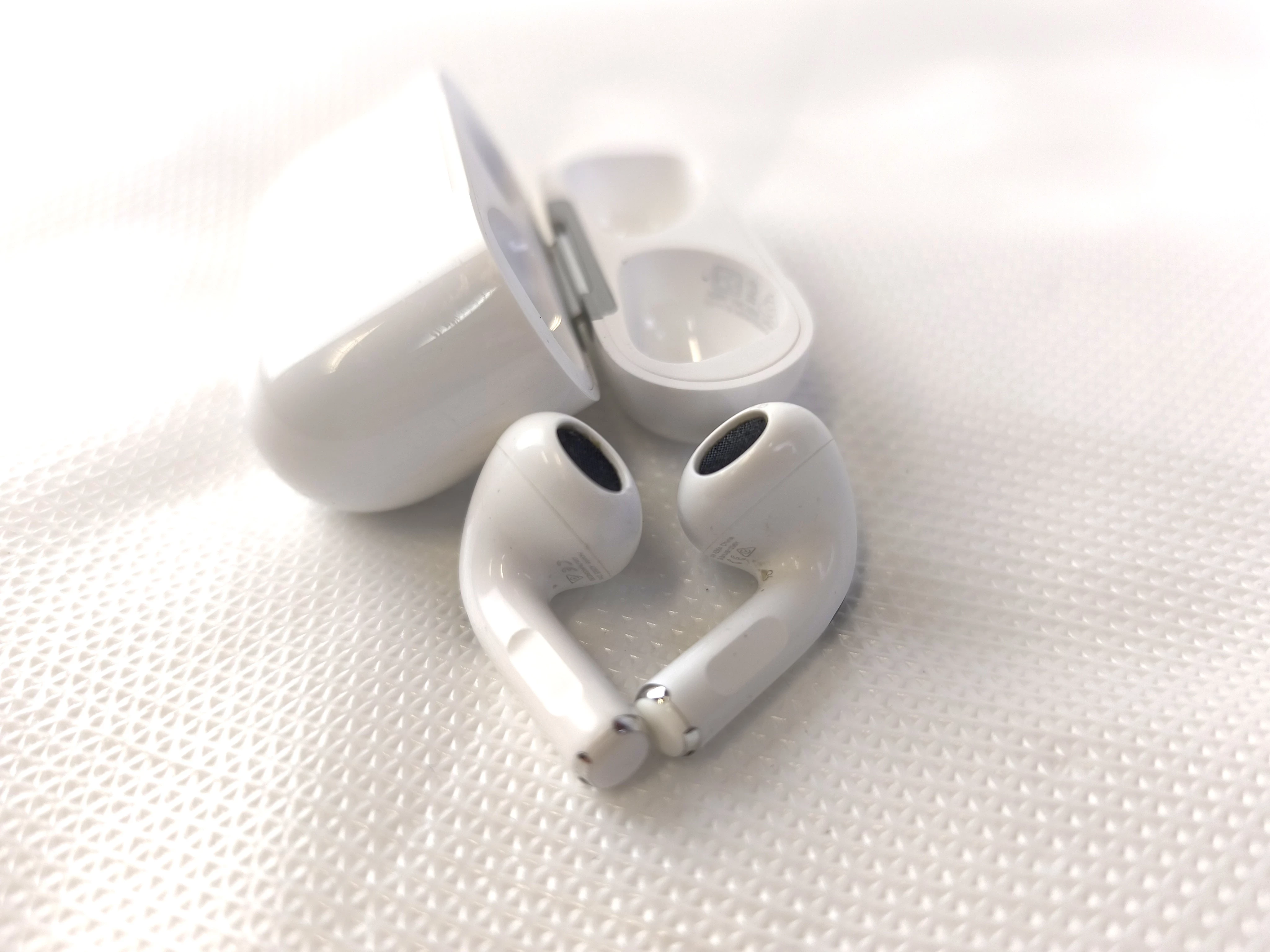 air-pods-3rd-gen-komplet-transmisja-sygnalu-203713-217785