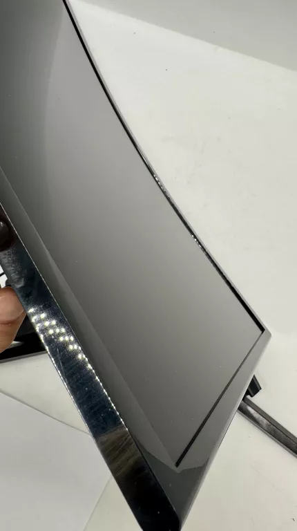 monitor-led-samsung-c24rg50fqux-235-1920-x-1080-px-va-kolor-249512-1647413