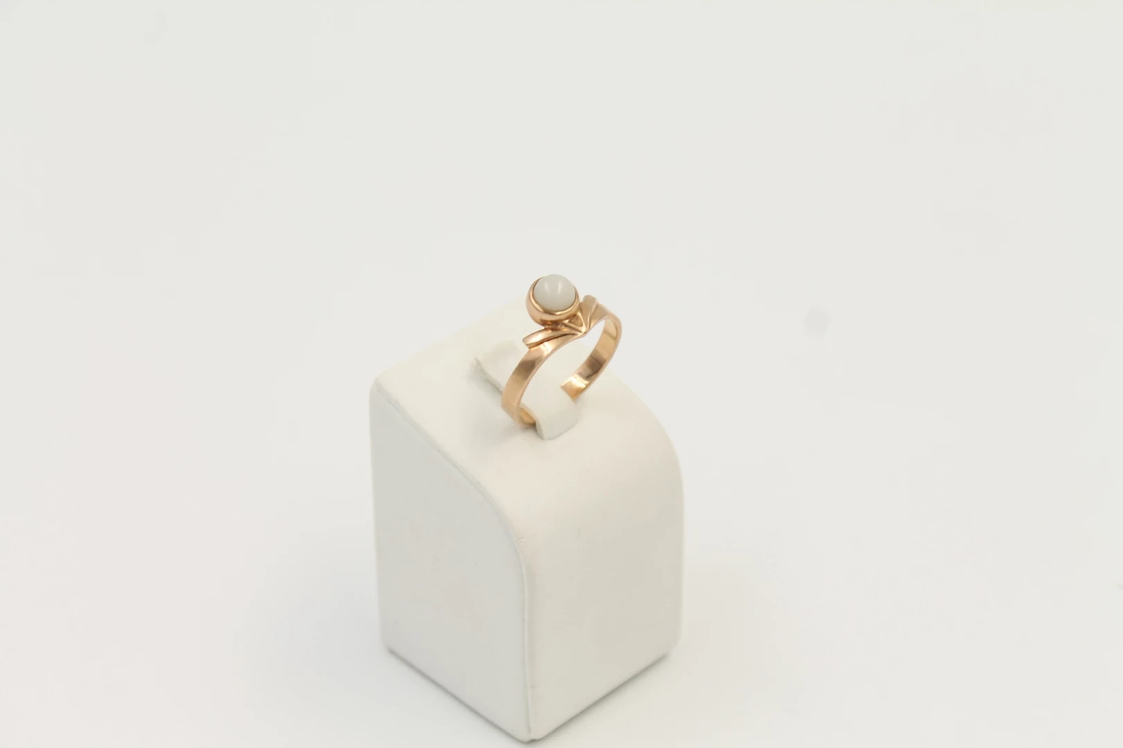 sliczny-zloty-pierscionek-585-r15-chelminska-56-grudziadz