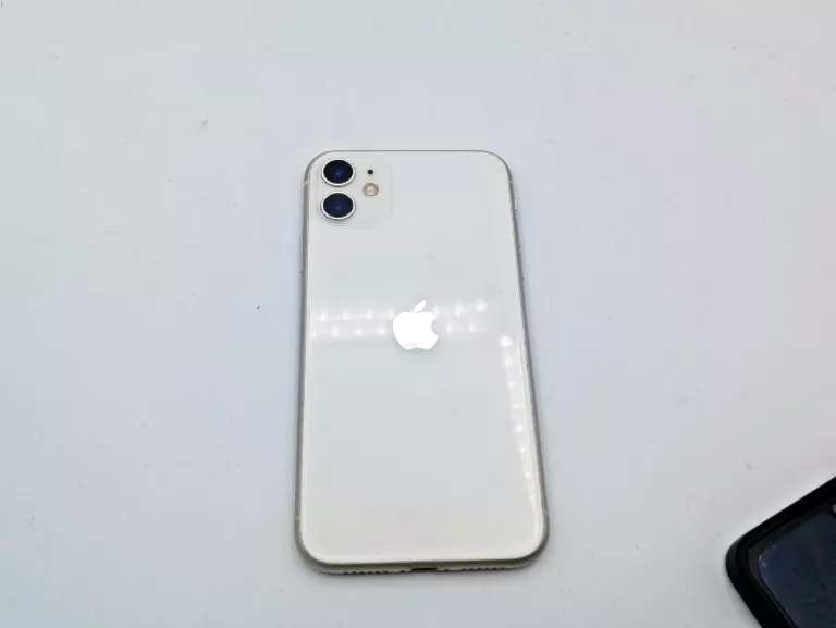 IPHONE 11 64GB/4G