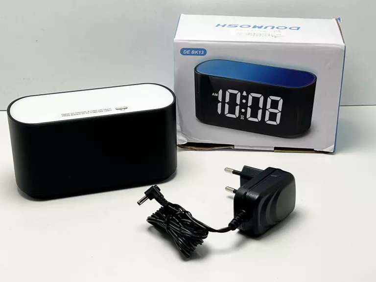 ZEGAR LED DE BK13
