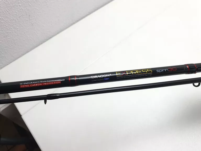 WĘDKA SPINNGOWA DRAGON EXPRESS 2,45 M 10-30G