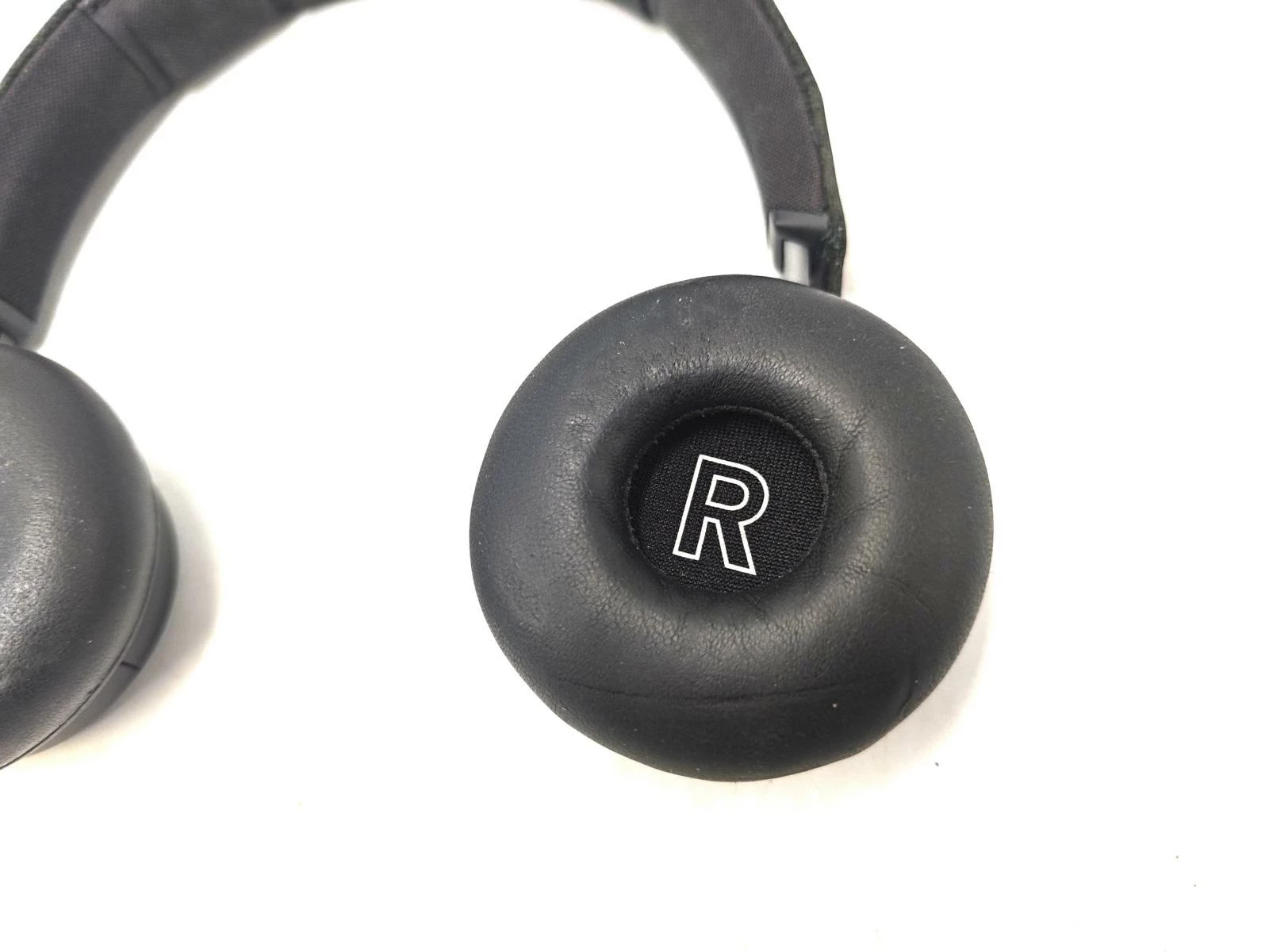 sluchawki-bezprzewodowe-bluetooth-bangolufsen-beoplay-h8-czarne-solo-kod-producenta-1642526