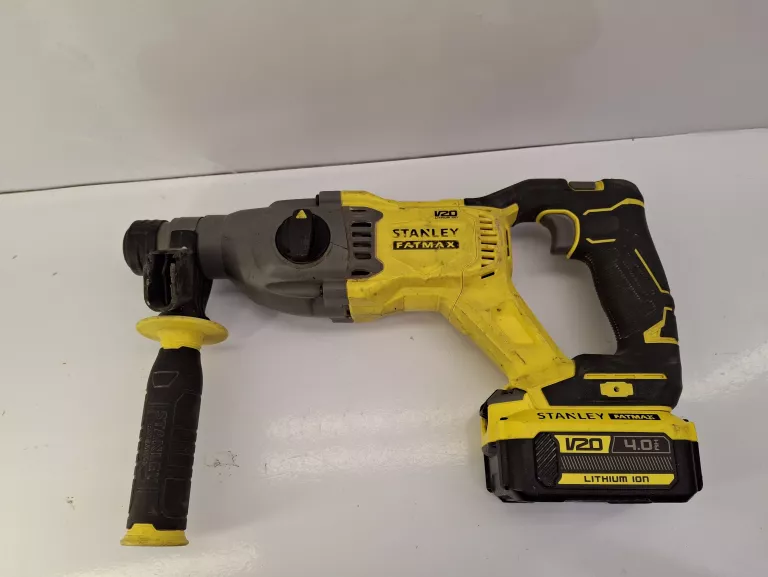 MŁOTOWIERTARKA STANLEY SFMCH900 +2X AKUMULATOR STANLEY, LADOWARKA , WALIZK