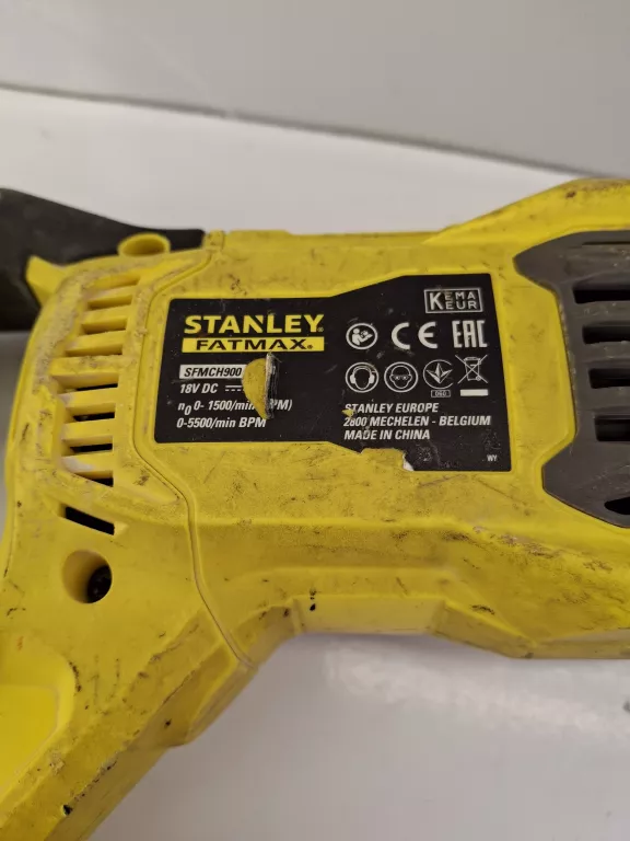 MŁOTOWIERTARKA STANLEY SFMCH900 +2X AKUMULATOR STANLEY, LADOWARKA , WALIZK