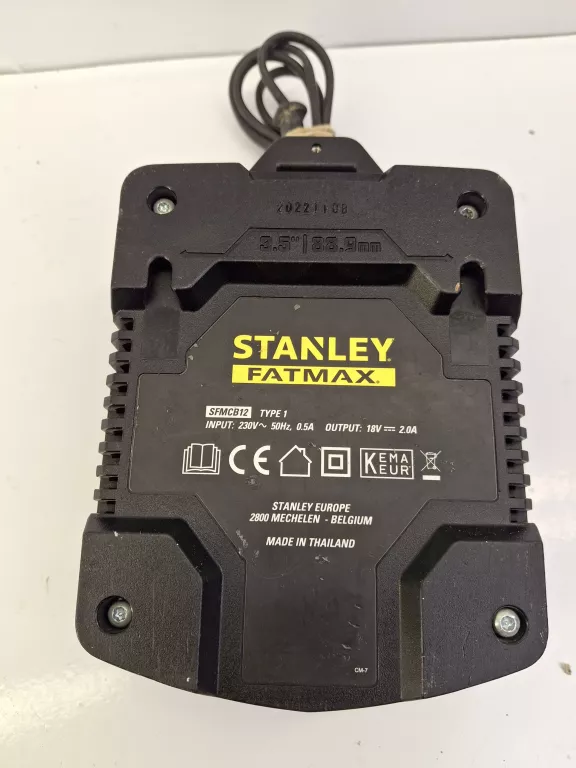 MŁOTOWIERTARKA STANLEY SFMCH900 +2X AKUMULATOR STANLEY, LADOWARKA , WALIZK