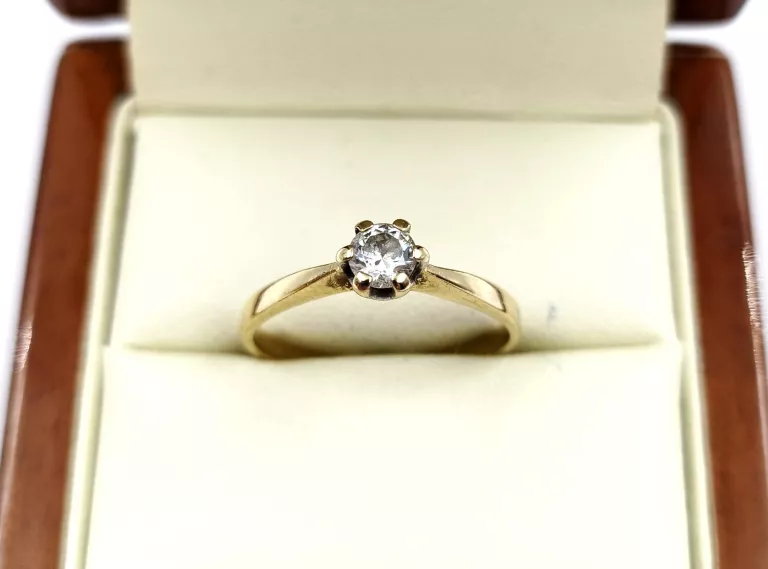 KLASYCZNY ZŁOTY PIERŚCIONEK 6K