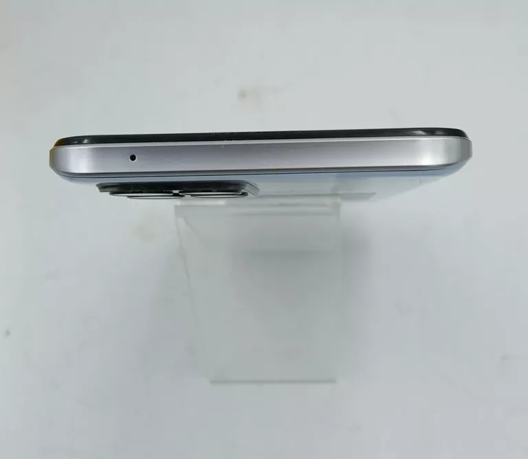 TELEFON REALME 8 KOMPLET