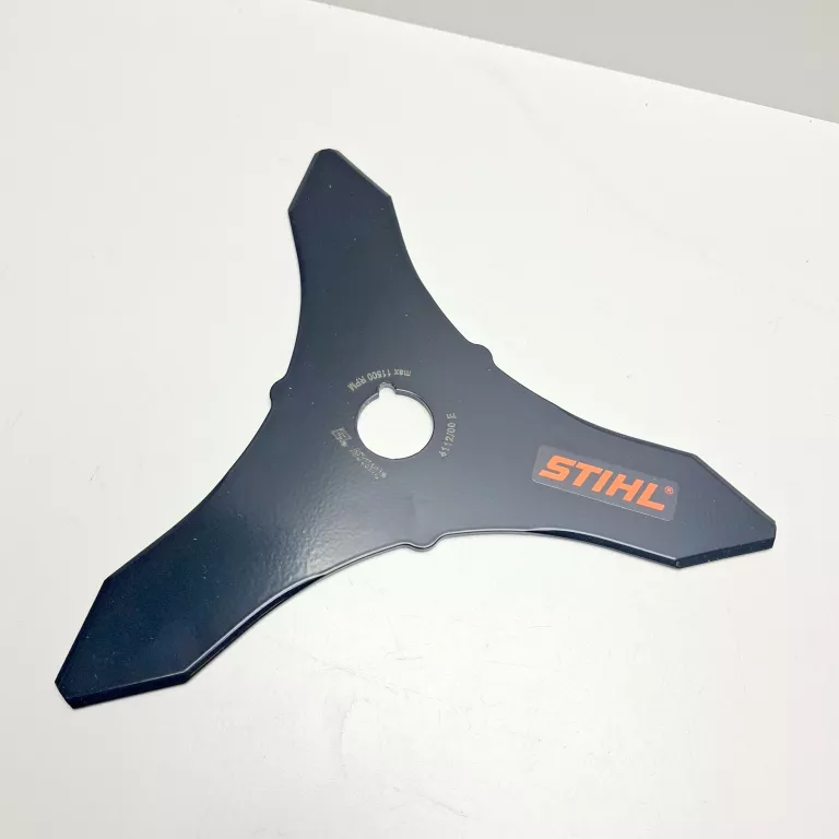 NÓŻ DO ZAROŚLI TRÓJZĄB STIHL 41127134100