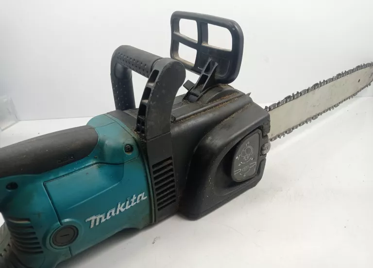PIŁA ELEKTRYCZNA MAKITA UC4030A