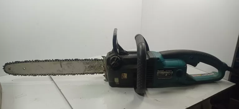 PIŁA ELEKTRYCZNA MAKITA UC4030A