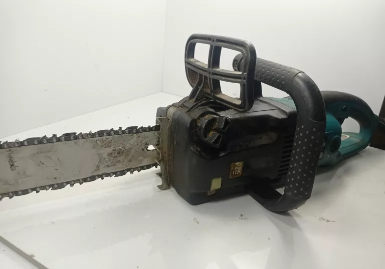 PIŁA ELEKTRYCZNA MAKITA UC4030A