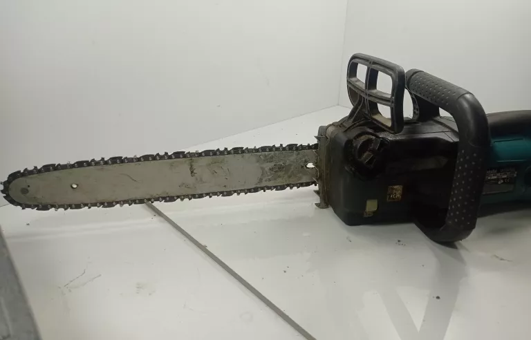 PIŁA ELEKTRYCZNA MAKITA UC4030A