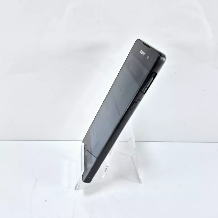 TELEFON SONY E5