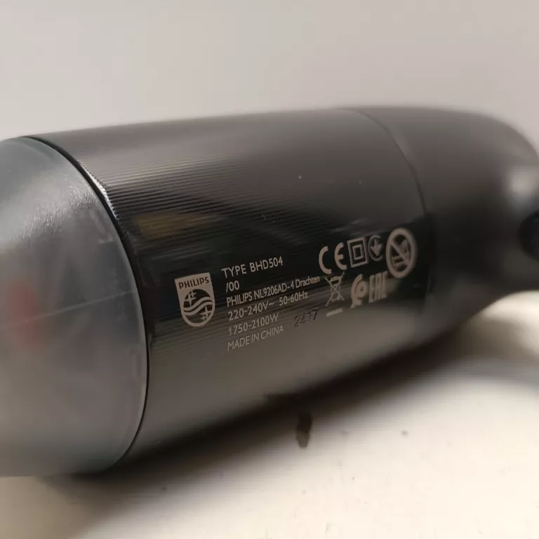 SUSZARKA PHILIPS BHD504