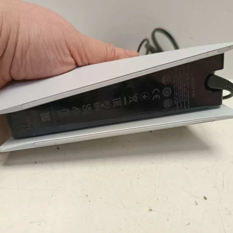 STACJA ŁADUJĄCA SONY DUALSENSE CHARGING STATION PS5