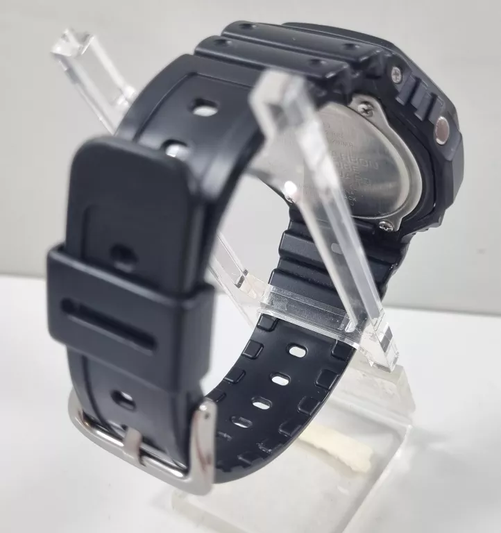 ZEGAREK CASIO GA-2100-1A3ER