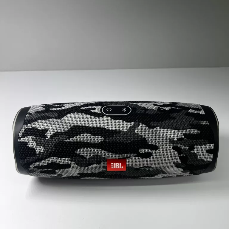 JBL CHARGE 4