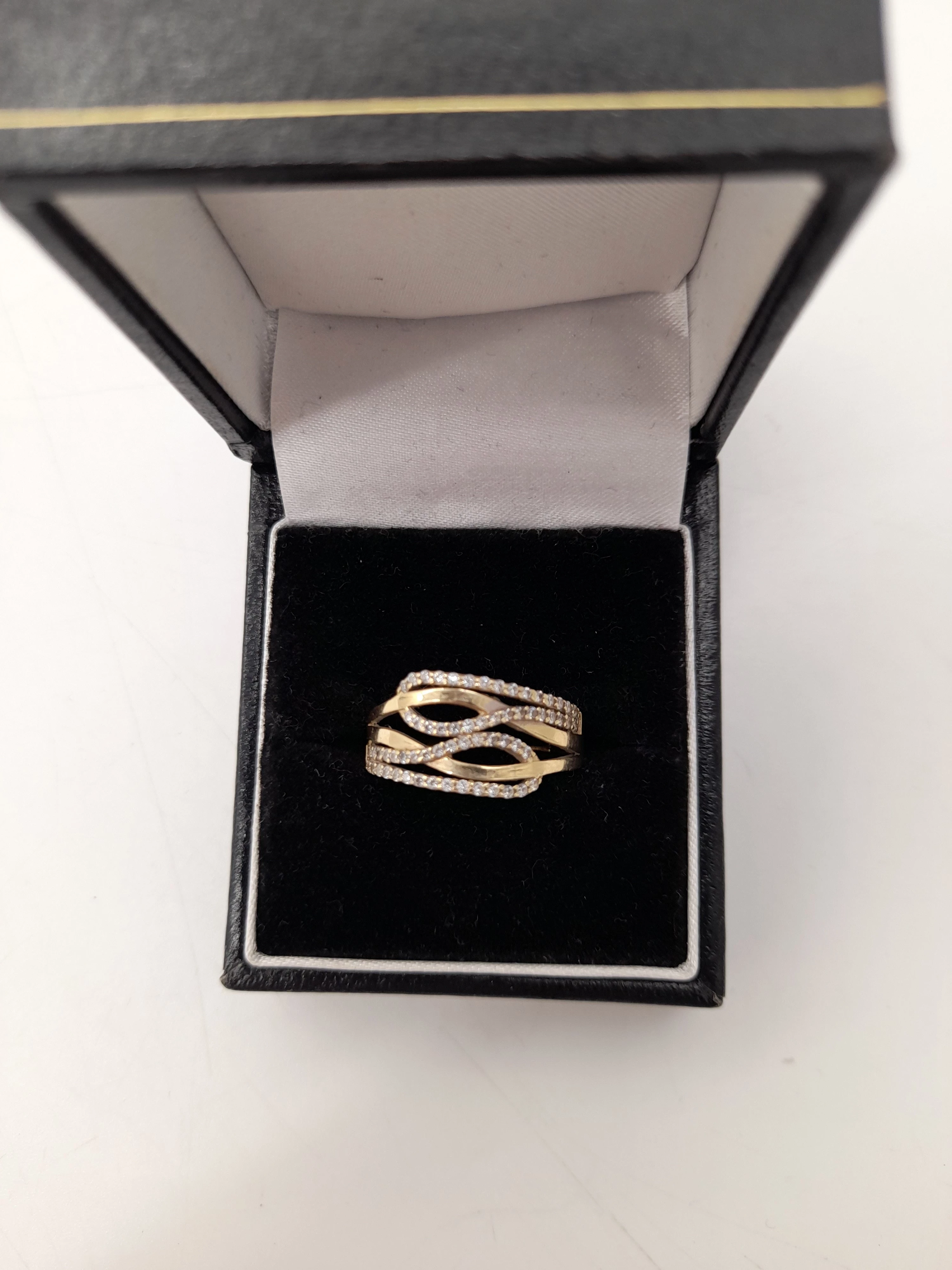 wyrob-jubilerski-uzywany-zloty-pierscionek-239-585-stan-11323-2