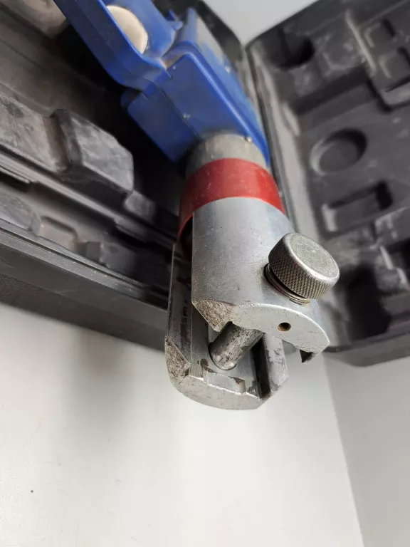 zaciskarka-do-rur-wavin-unp2-szczeka-rems-m22-product-id-c71ad2d0-9e1d-4f1b-818b-1b2eccb7fb4f