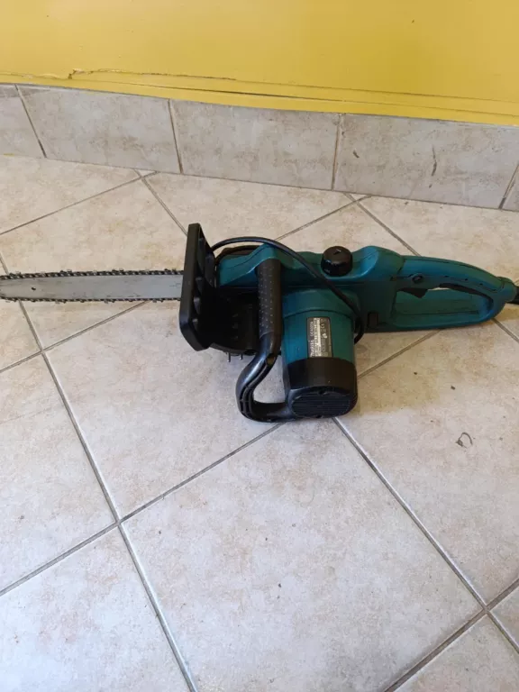 PIŁA MAKITA UC4020A