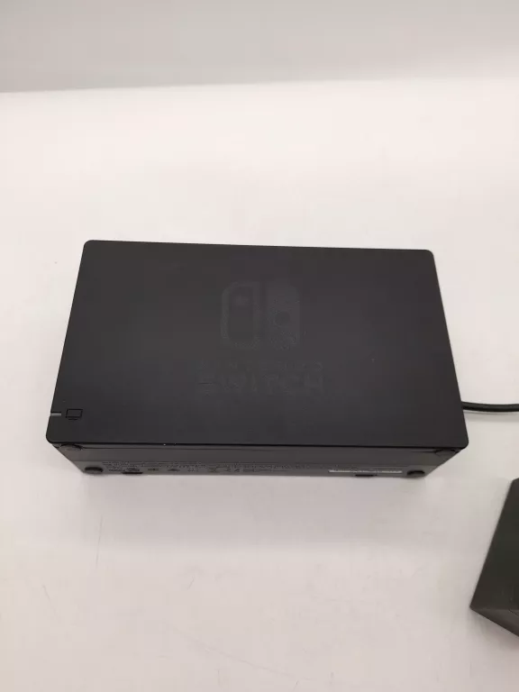 KONSOLA NINTENDO SWITCH HAC-001 +STACJA DOKUJĄCA