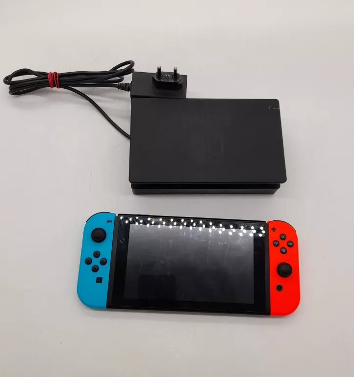 KONSOLA NINTENDO SWITCH HAC-001 +STACJA DOKUJĄCA