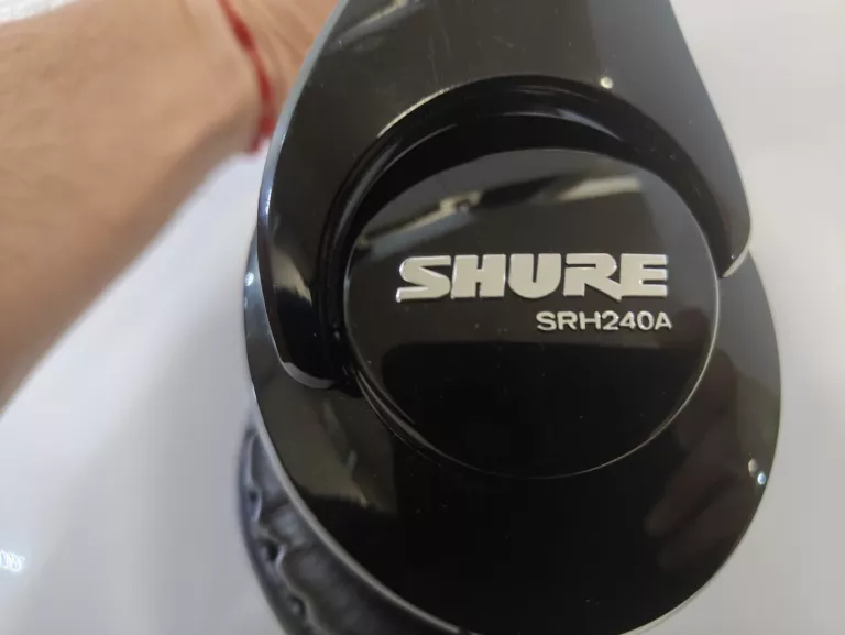 SŁUCHAWKI STUDYJNE WOKÓŁUSZNE SHURE SRH 240A EFS BK PRZEWODOWE