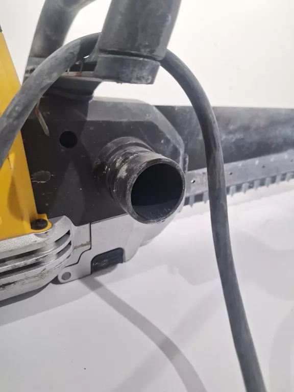 DEWALT PIŁA ALIGATOR DWE 397 1700W