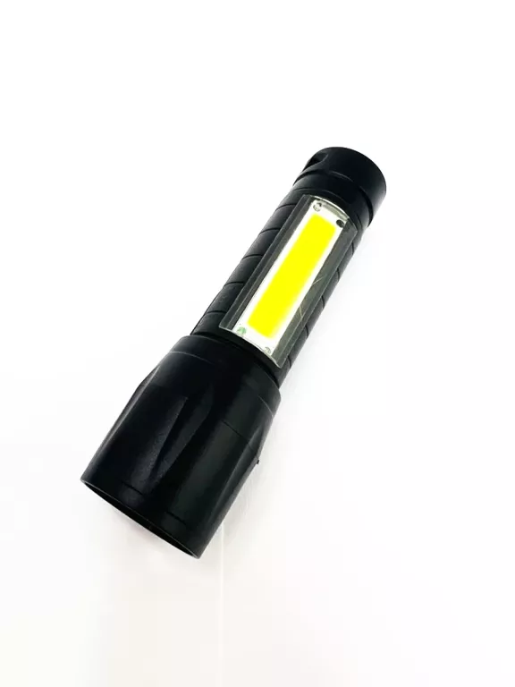 LATARKA KIESZONKOWA MINI PUDEŁKO