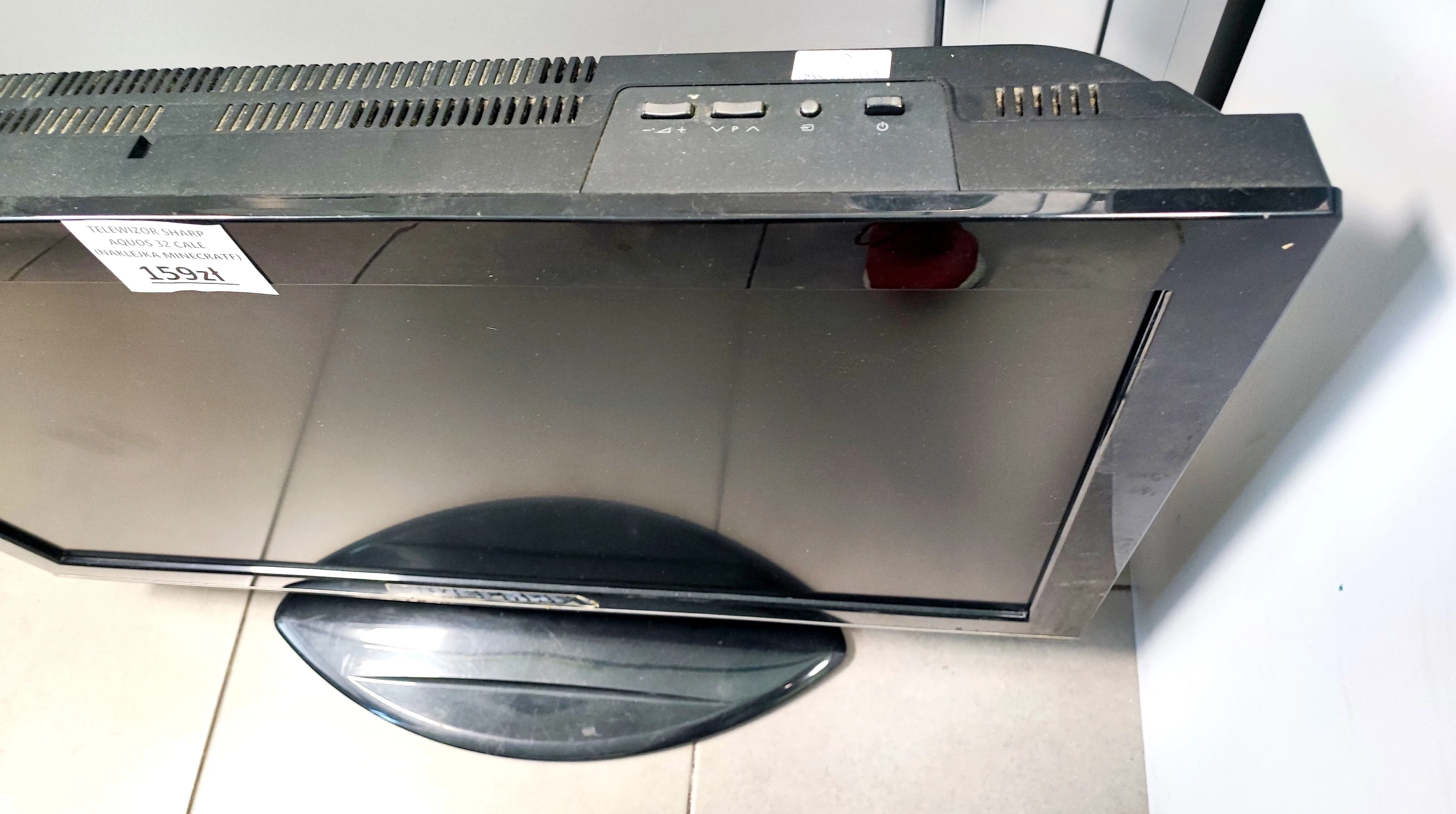telewizor-sharp-aquos-32-cale-stan-11323-2