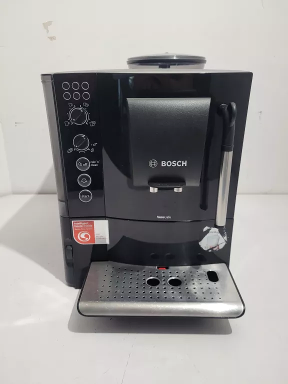 automatyczny-cisnieniowy-ekspres-do-kawy-bosch-verocafe-model-tes50129rw-stan-11323-2