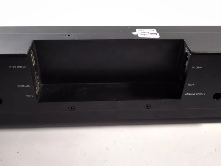 soundbar-tcl-ts7000-pilot-model-ts7000