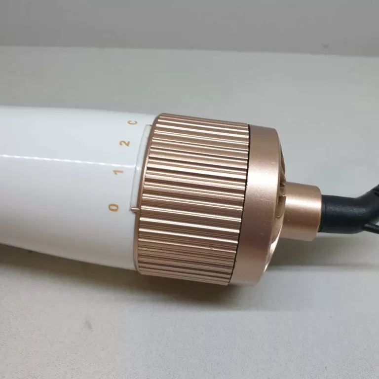 lokowko-suszarka-gotze-jensen-as700-liczba-predkosci-nadmuchu-3