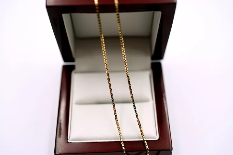 ZŁOTY ŁAŃCUSZEK - KOSTKA - PR: 585 4.28G 62CM 8K