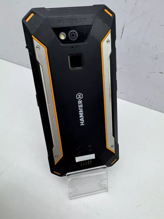 TELEFON HAMMER ENERGY 18X9 3 GB / 32 GB 4G
