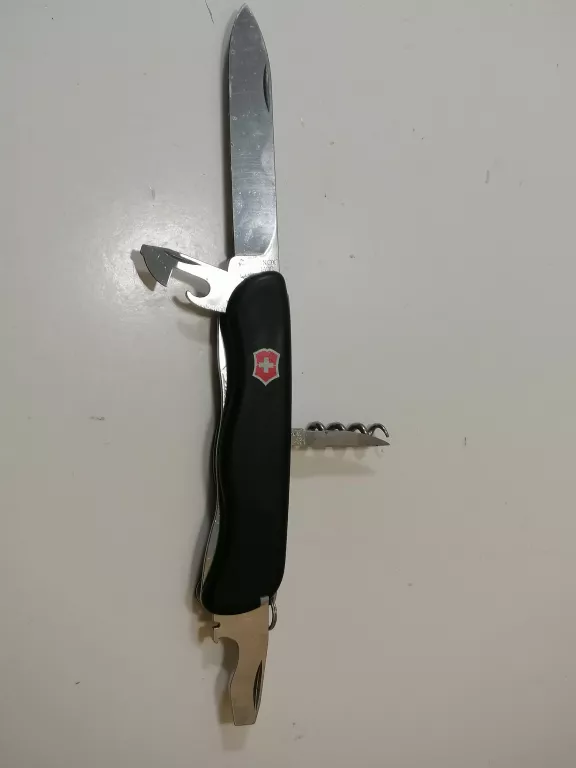SCYZORYK VICTORINOX CZARNY NARZĘDZI