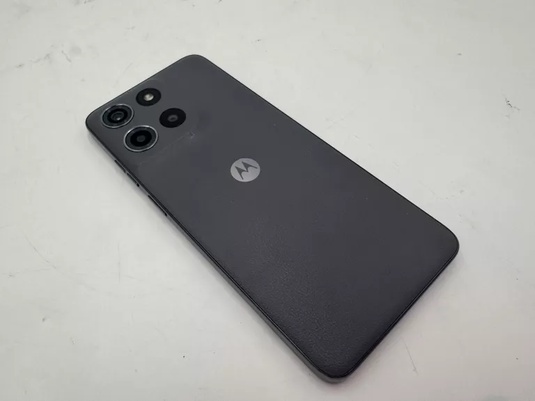 TELEFON MOTOROLA G15 POWER SOLO