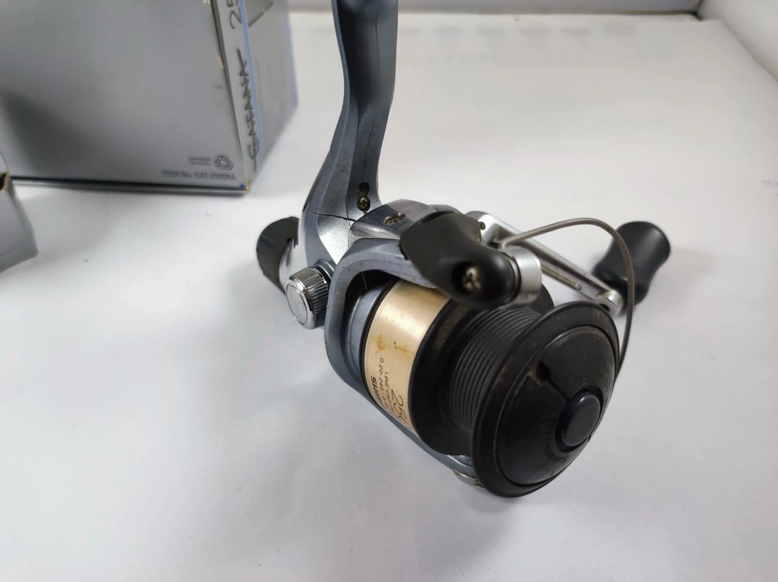 kolowrotek-shimano-catana-2500ra-pudelko-stan-11323-2