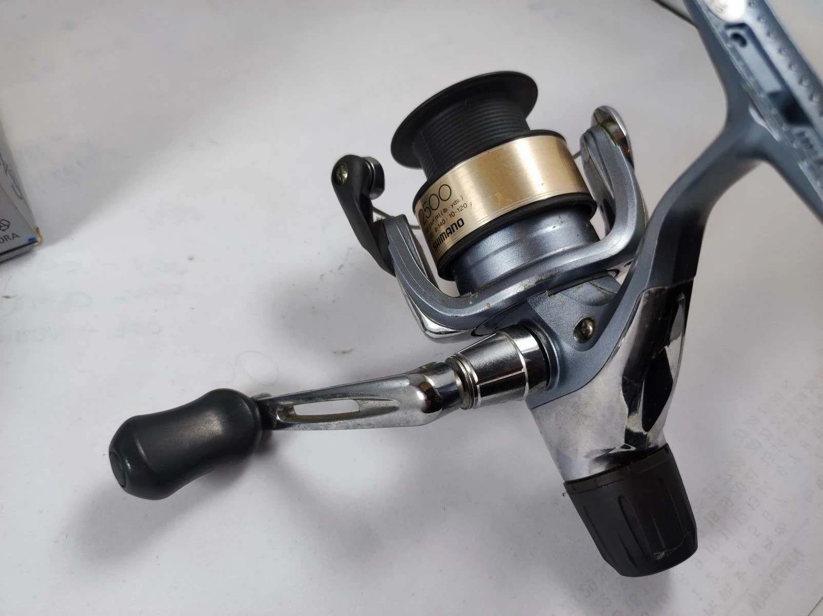 kolowrotek-shimano-catana-2500ra-pudelko-kod-producenta-2500ra
