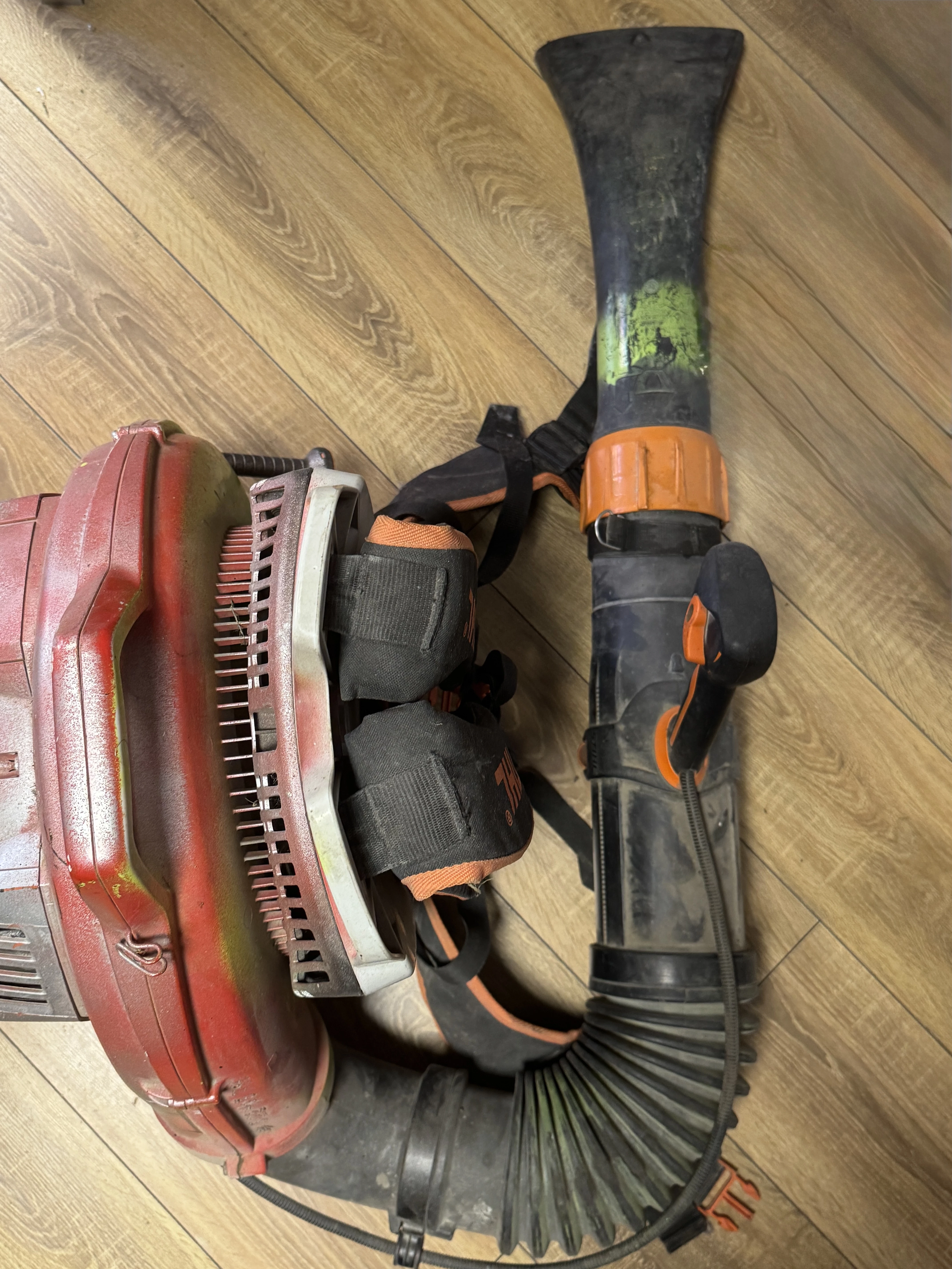 dmuchawa-do-lisci-plecakowa-stihl-br-800-c-stan-11323-2