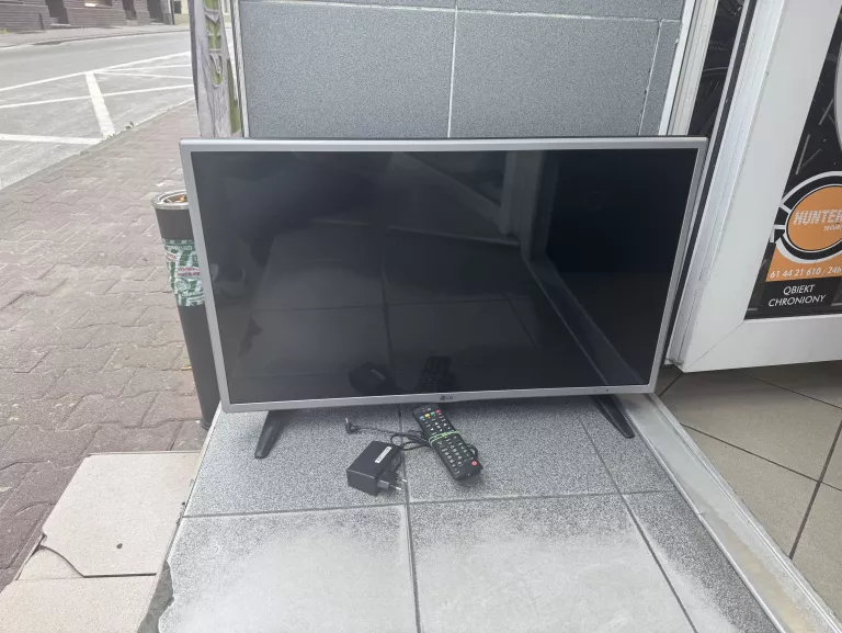 TELEWIZOR LG 32LH510B + PILOT