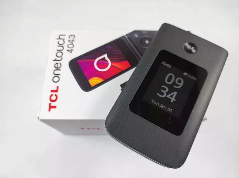 TCL ONE TOUCH 4043 GWARANCJA KOMPLET BDB STAN
