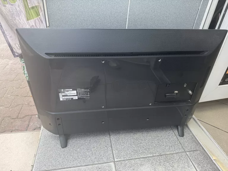 TELEWIZOR LG 32LH510B + PILOT